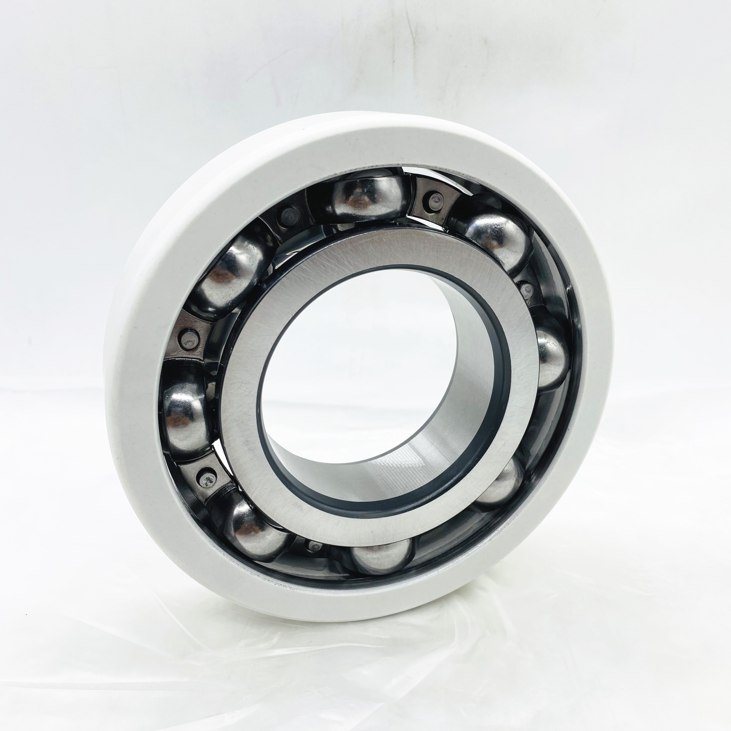 SKF internally insulated bearings 6326/C3VL2071 Deep Groove Ball Bearings Single Row